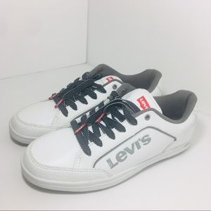 RARE Levi’s White Aart Novelty Sneakers youth 6.5